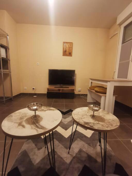 Logement En Hypercentre Dans Une Residence Amiens Exteriér fotografie